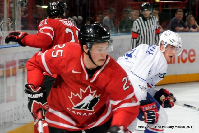 Photo hockey reportage France Canada : Vu par Emily
