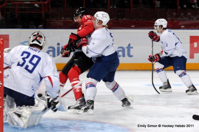 Photo hockey reportage France Canada : Vu par Emily