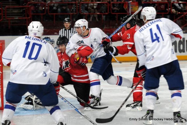 Photo hockey reportage France Canada : Vu par Emily