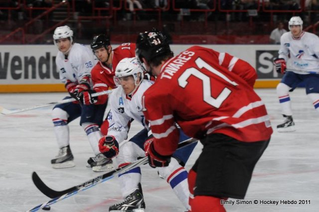 Photo hockey reportage France Canada : Vu par Emily