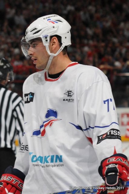 Photo hockey reportage France Canada : Vu par Emily