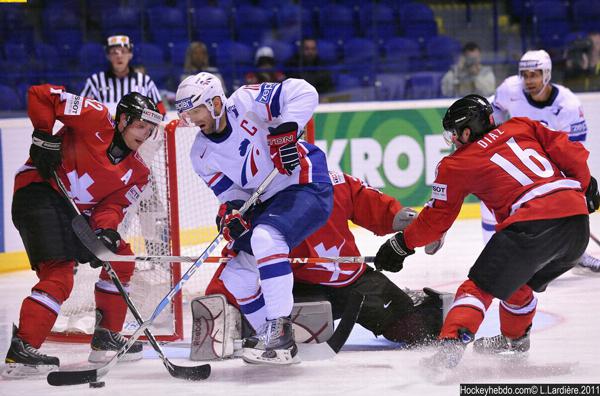  Mondial 11: La Suisse sur le fil ! — Reportage
