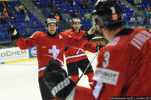  Mondial 11: La Suisse sur le fil ! — Reportage