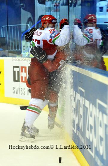 Mondial 11: La Suisse qualifiée — Reportage