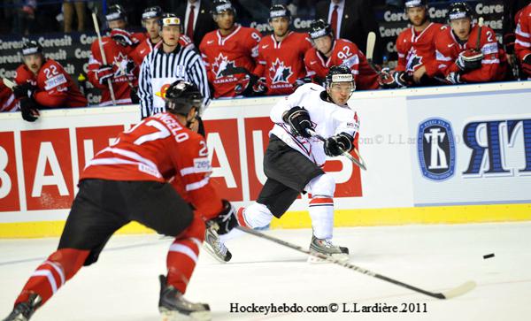 Mondial 11: Le Canada accroché ! — Reportage