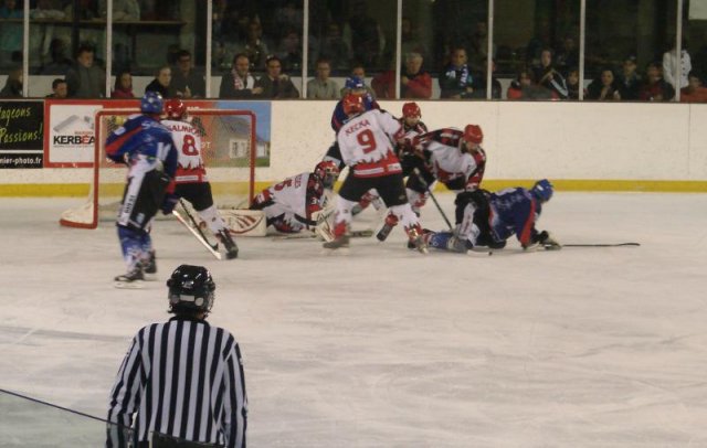 Photo hockey match Brest  - Neuilly/Marne le 29/04/2011