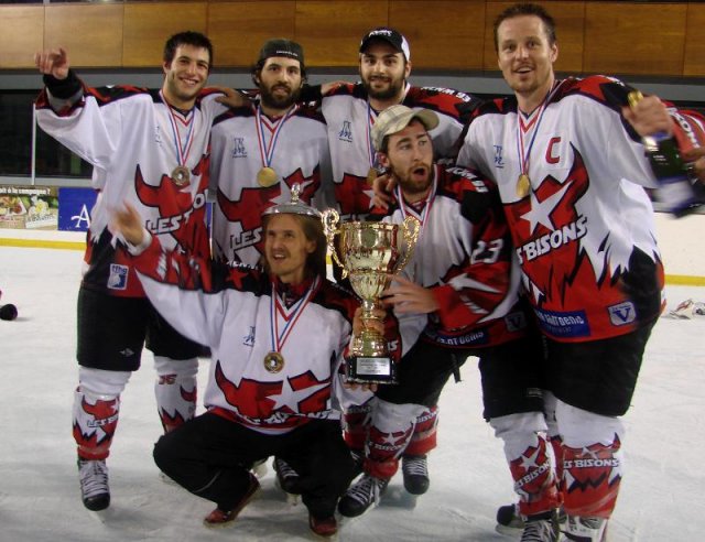 Photo hockey match Brest  - Neuilly/Marne le 29/04/2011