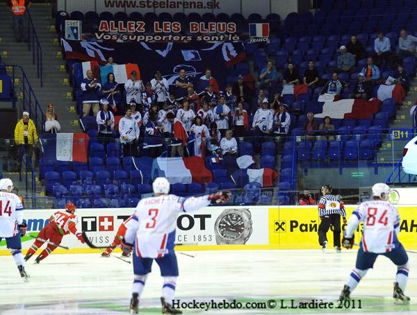 Mondial 11: La France sauvée ! — Reportage