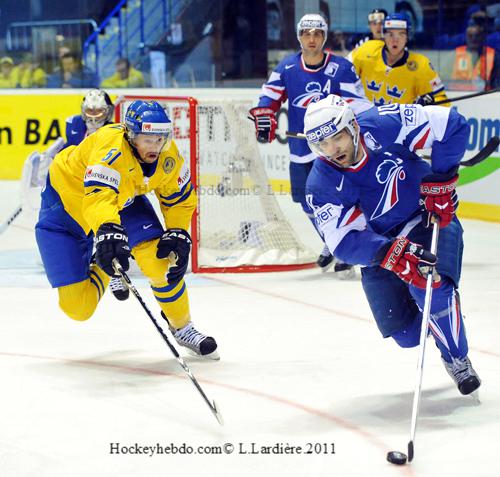 Mondial 11: Les Bleus battus — Reportage