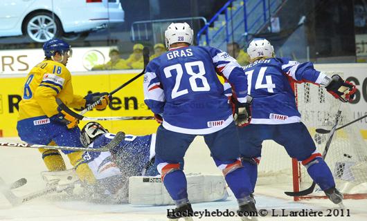 Mondial 11: Les Bleus battus — Reportage