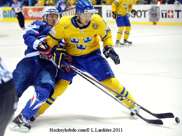 Mondial 11: Les Bleus battus — Reportage