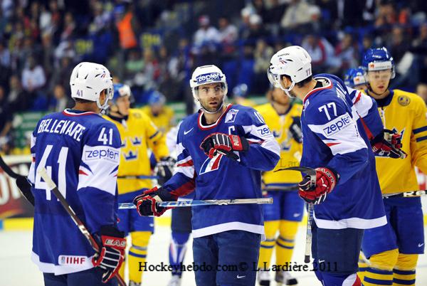 Mondial 11: Les Bleus battus — Reportage
