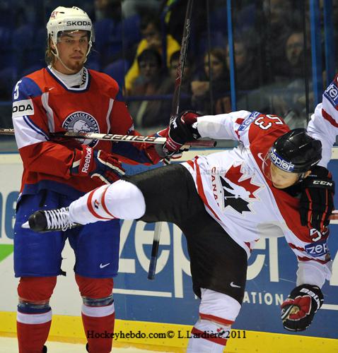 Mondial 11: Le Canada se fait peur ! — Reportage