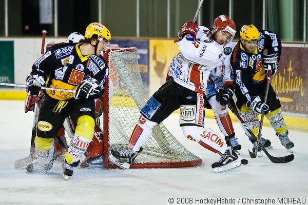 Strasbourg  3 - 0 Morzine-Avoriaz