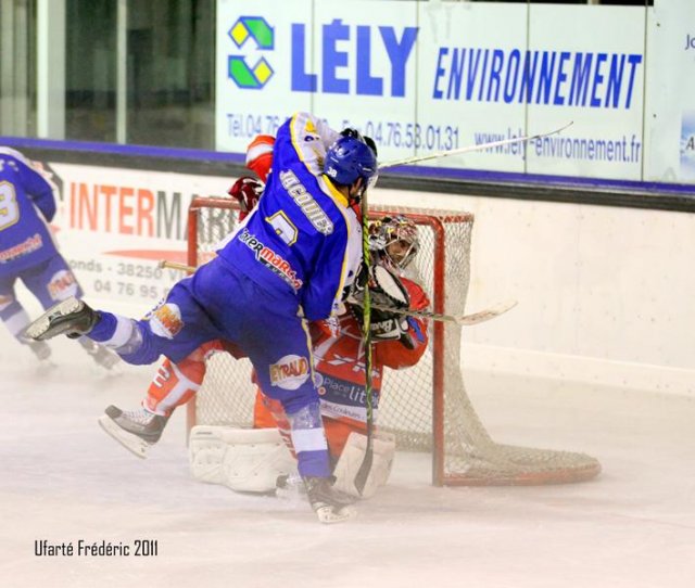 Photo hockey reportage Dur dur la reprise...