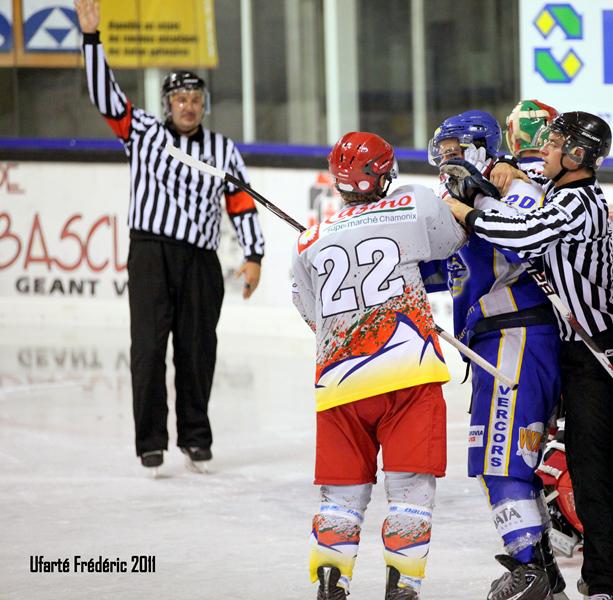 Villard - Mt Blanc : 8-4 — Reportage
