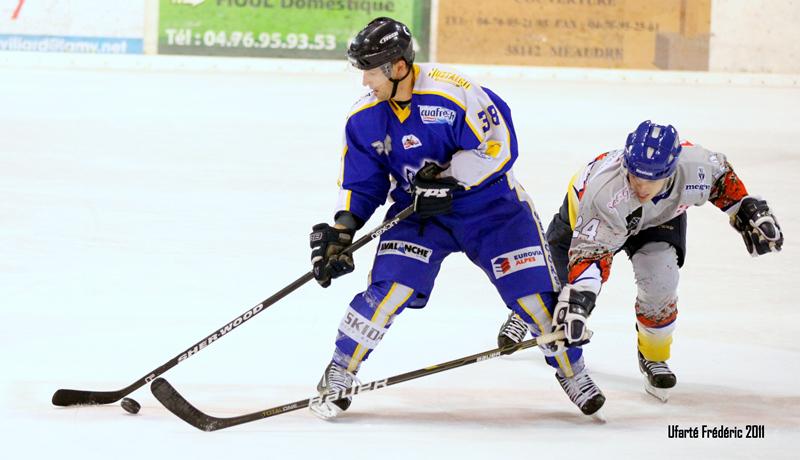 Villard - Mt Blanc : 8-4 — Reportage