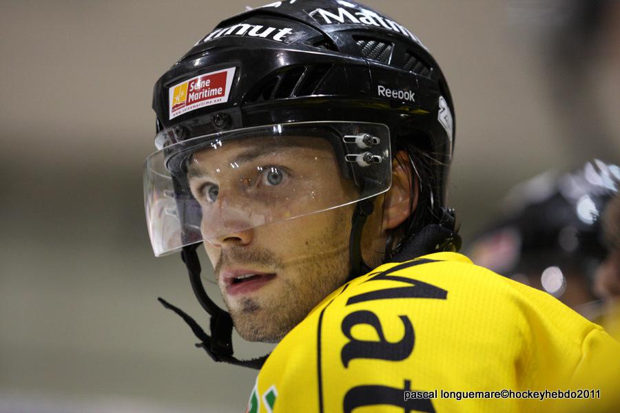 ROUEN  vs NEUILLY en amical