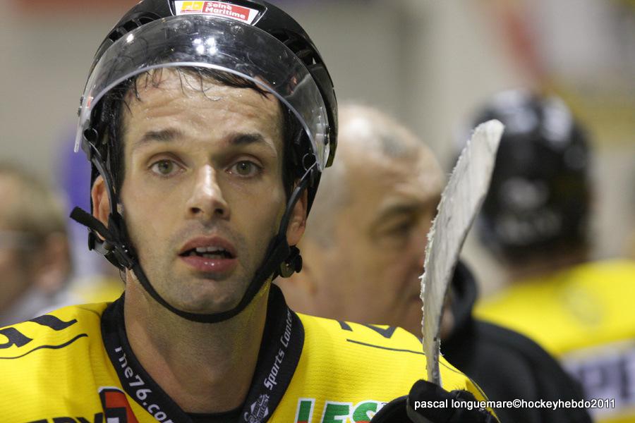 ROUEN  vs NEUILLY en amical