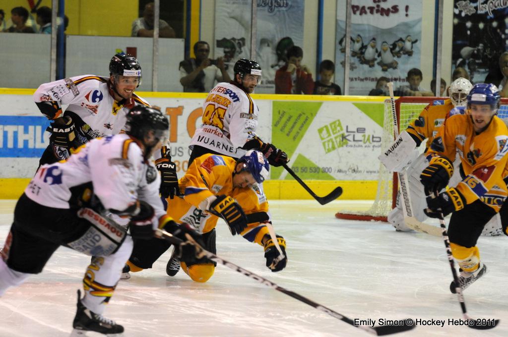 Amical : Dijon vs Morzine — Reportage