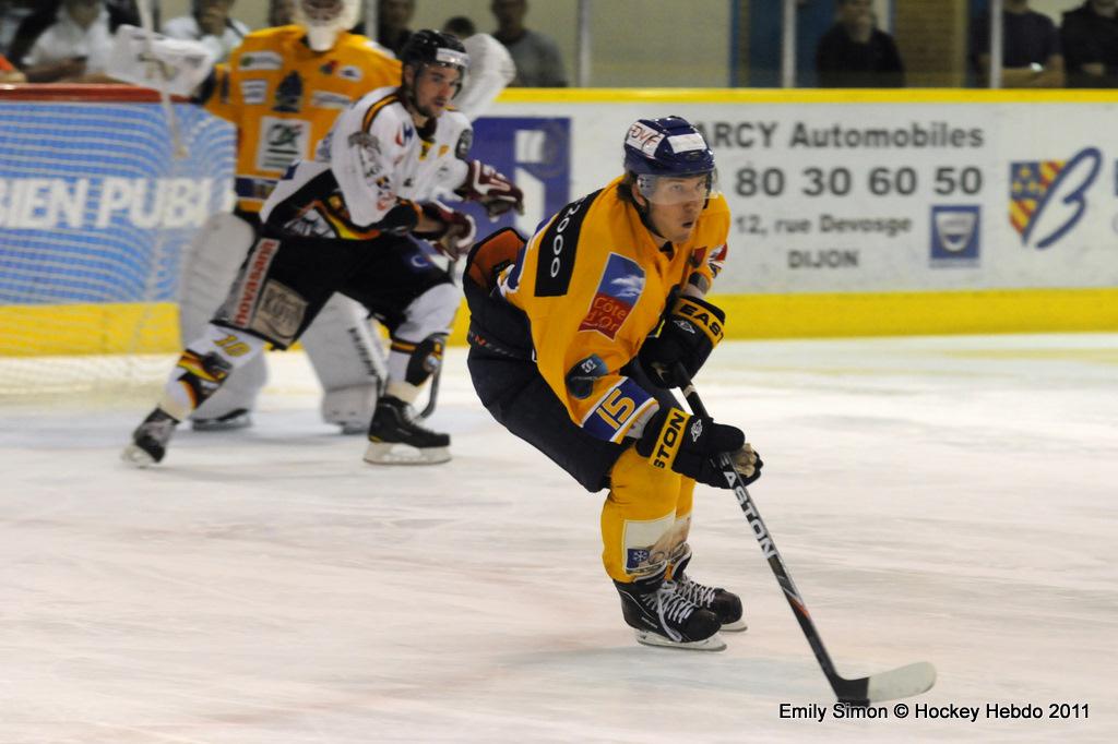 Amical : Dijon vs Morzine — Reportage