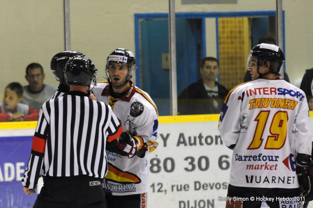Amical : Dijon vs Morzine — Reportage