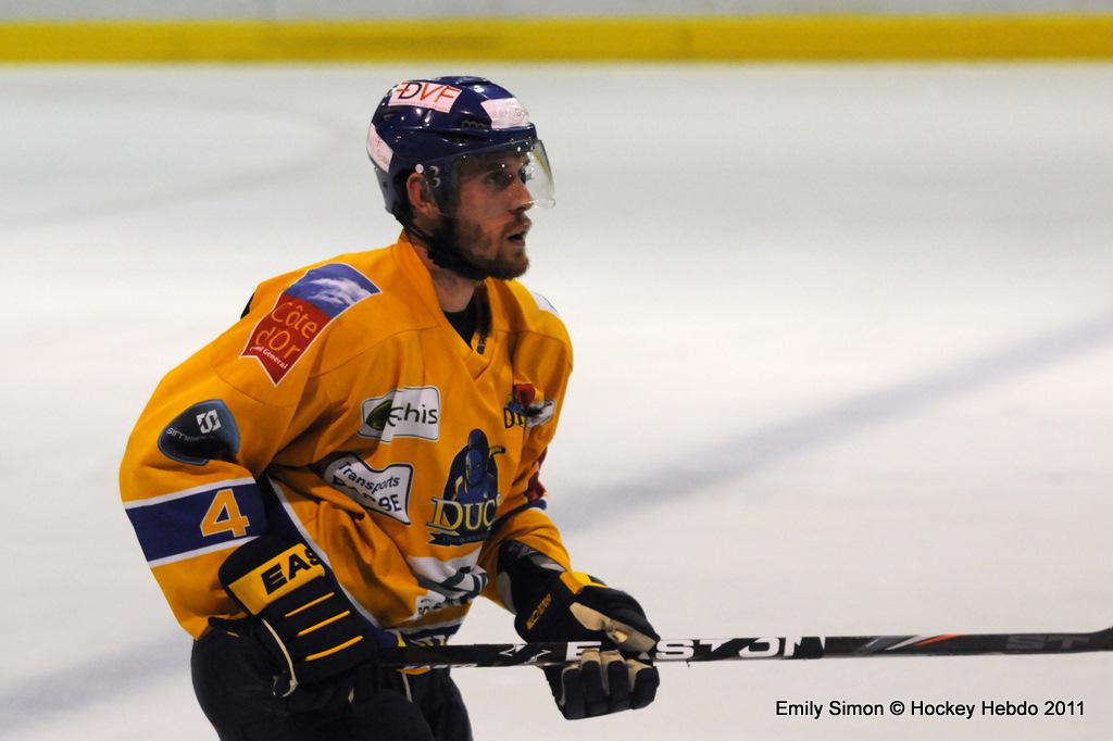 Amical : Dijon vs Morzine — Reportage