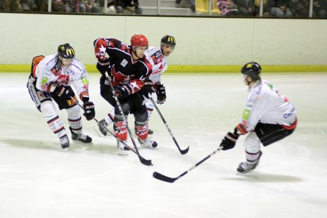 Photo hockey reportage Amical : Amiens - Neuilly en images