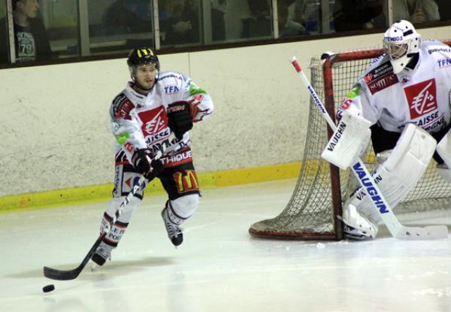 Photo hockey reportage Amical : Amiens - Neuilly en images