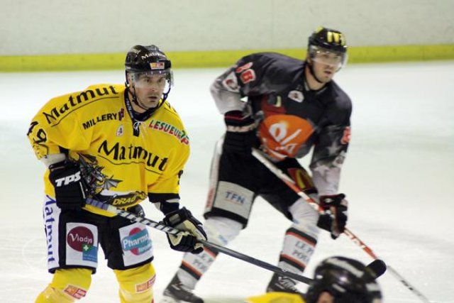 Photo hockey reportage Amical : Amiens - Rouen en images