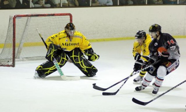 Photo hockey reportage Amical : Amiens - Rouen en images