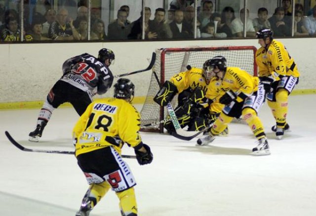 Photo hockey reportage Amical : Amiens - Rouen en images