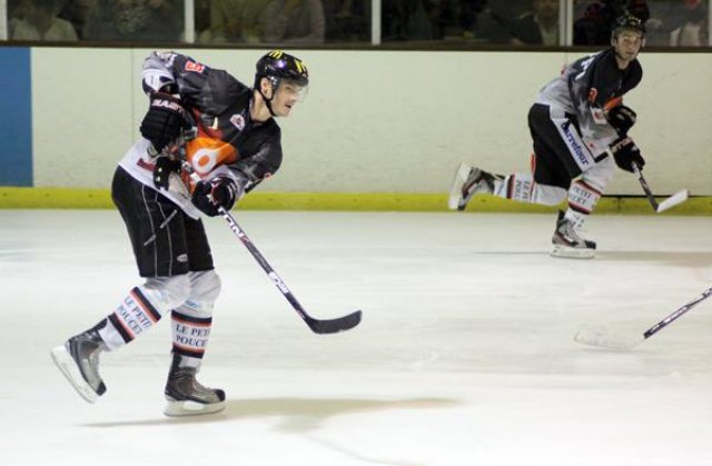 Photo hockey reportage Amical : Amiens - Rouen en images