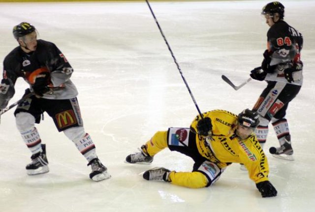 Photo hockey reportage Amical : Amiens - Rouen en images