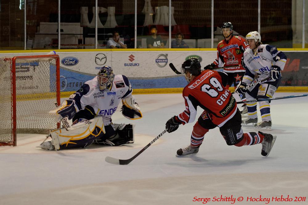 Mulhouse 3 - 1 Dunkerque