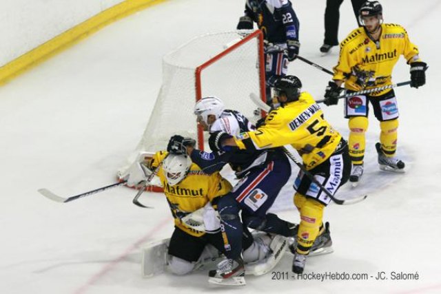 Photo hockey reportage Grenoble terrasse le Dragon