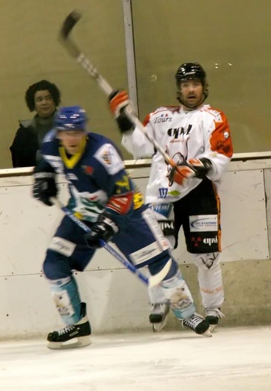 Dijon  7 - 5 Tours 