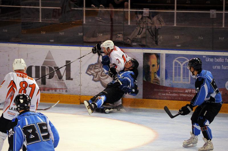 Amical : Tours - La Roche/Yon — Reportage