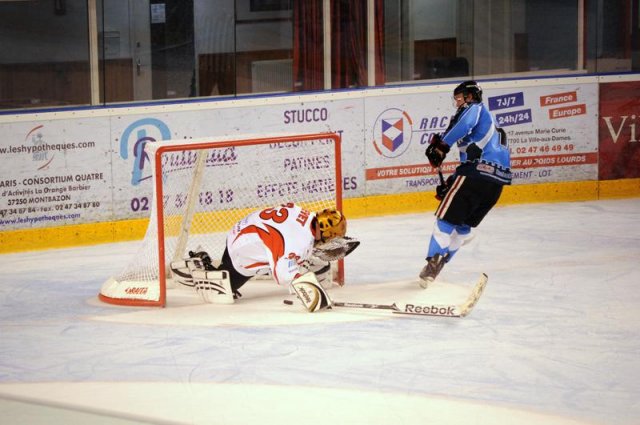Photo hockey reportage Amical : Tours - La Roche/Yon