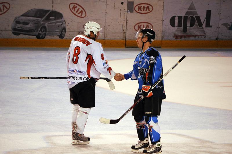 Amical : Tours - La Roche/Yon — Reportage