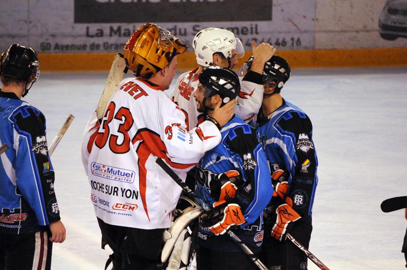 Amical : Tours - La Roche/Yon — Reportage