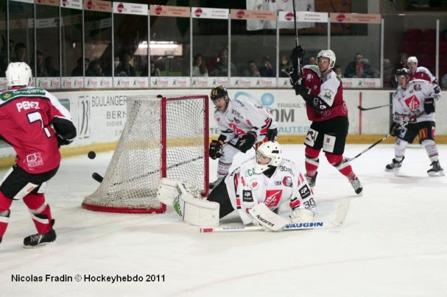 Photo hockey match Briançon  - Amiens  le 17/09/2011