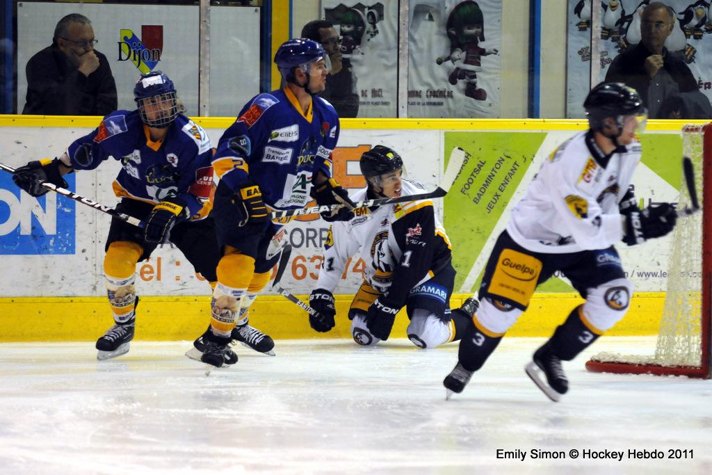 Dijon  4 - 6 Chamonix 