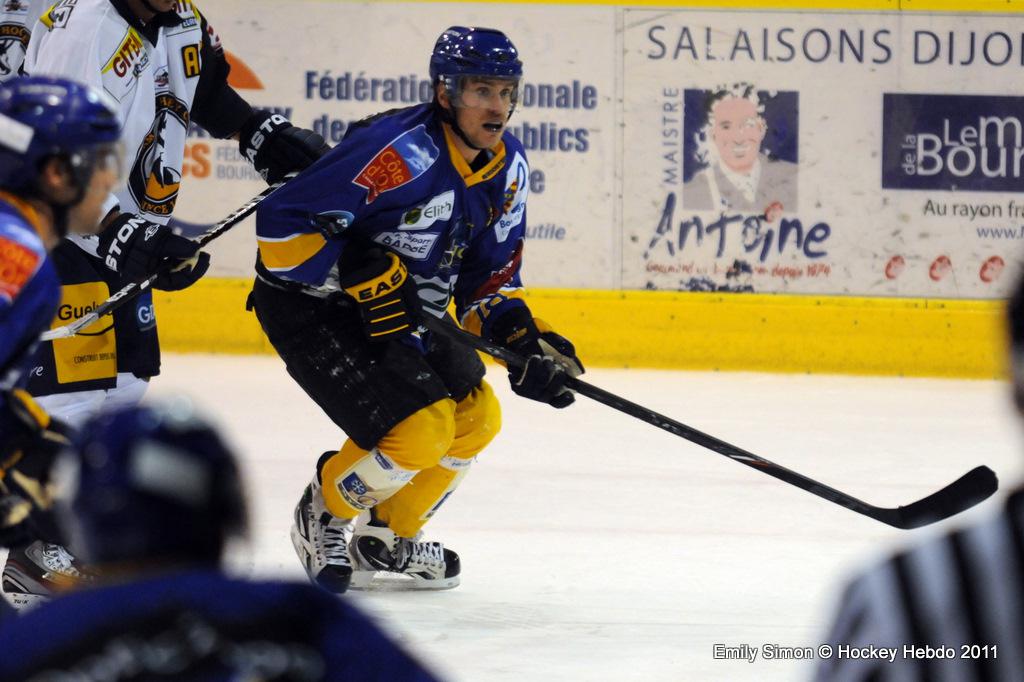 Dijon  4 - 6 Chamonix 
