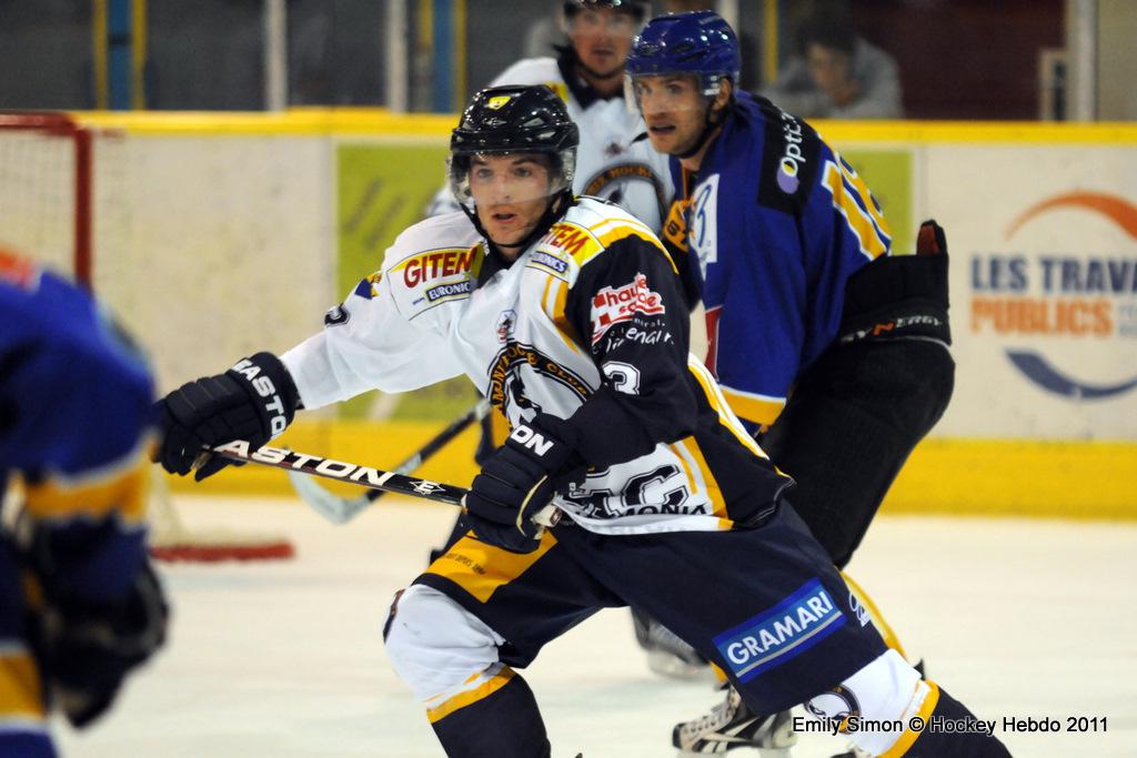 Dijon  4 - 6 Chamonix 