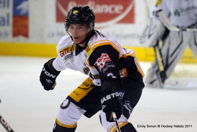 Photo hockey match Dijon  - Chamonix  le 17/09/2011