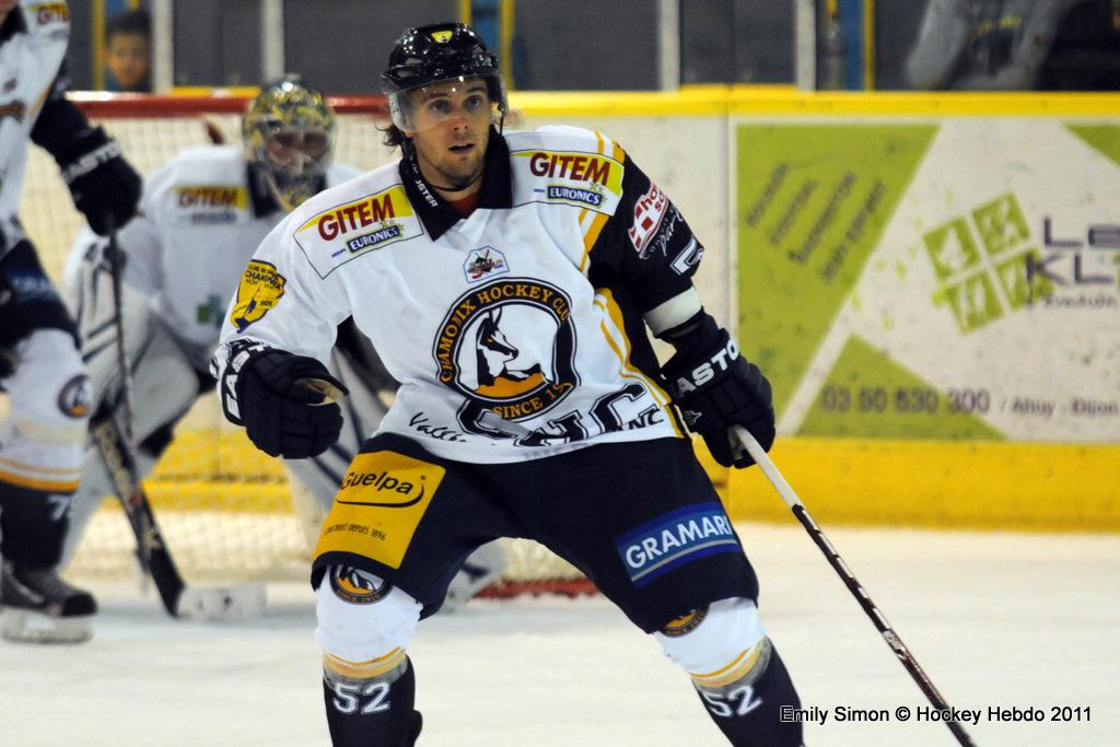 Dijon  4 - 6 Chamonix 