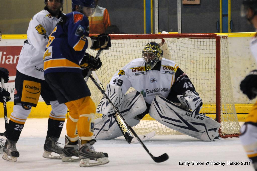 Dijon  4 - 6 Chamonix 