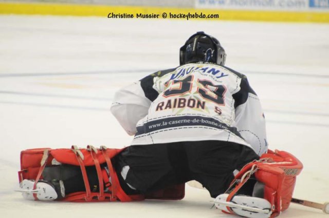 Photo hockey match Caen  - Grenoble  le 17/09/2011