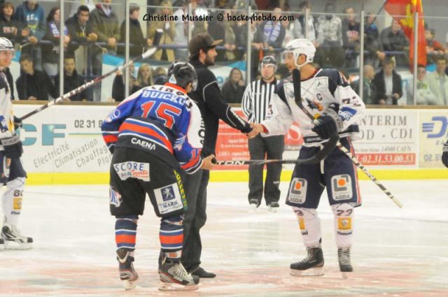 Photo hockey match Caen  - Grenoble  le 17/09/2011